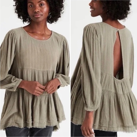 American Eagle Outfitters Tops - American Eagle Oversized green babydoll blouse - long sleeve, Size XS